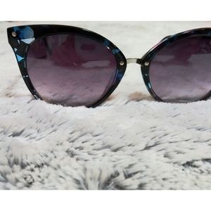 🔥Steve Madden Floral Cat-Eye Sunglasses
